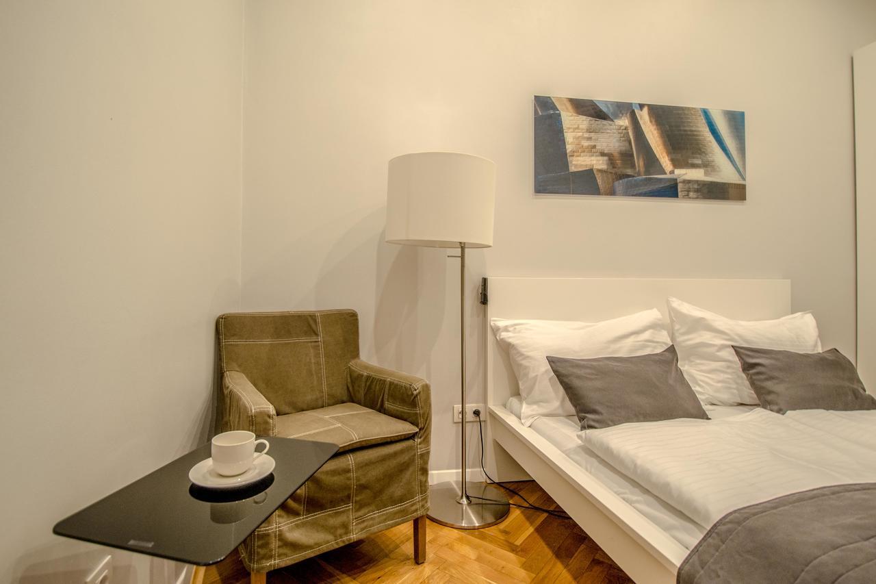 Vojtesska Apartment By Ruterra Πράγα Εξωτερικό φωτογραφία