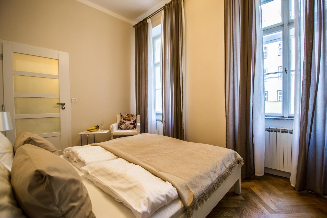 Vojtesska Apartment By Ruterra Πράγα Εξωτερικό φωτογραφία