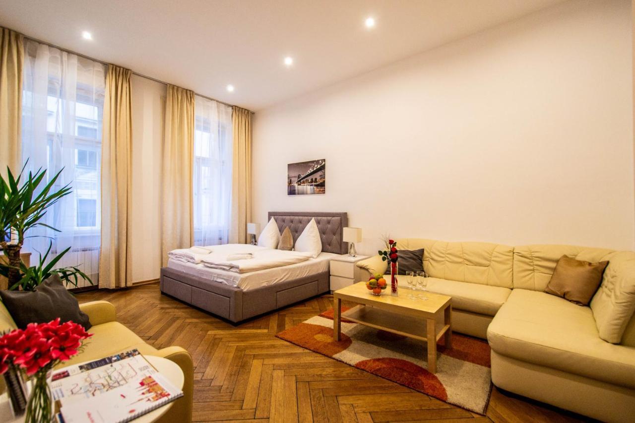 Vojtesska Apartment By Ruterra Πράγα Εξωτερικό φωτογραφία